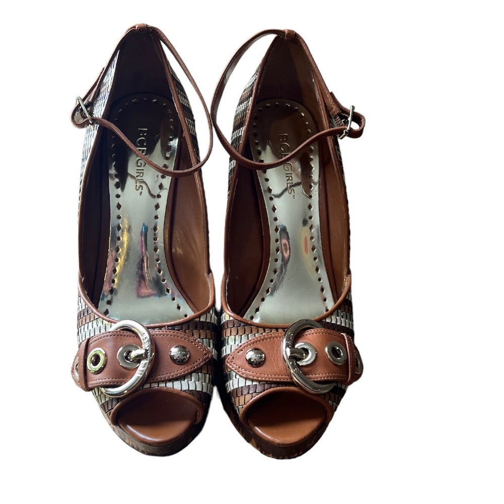 BCB Girls Tan striped wedges